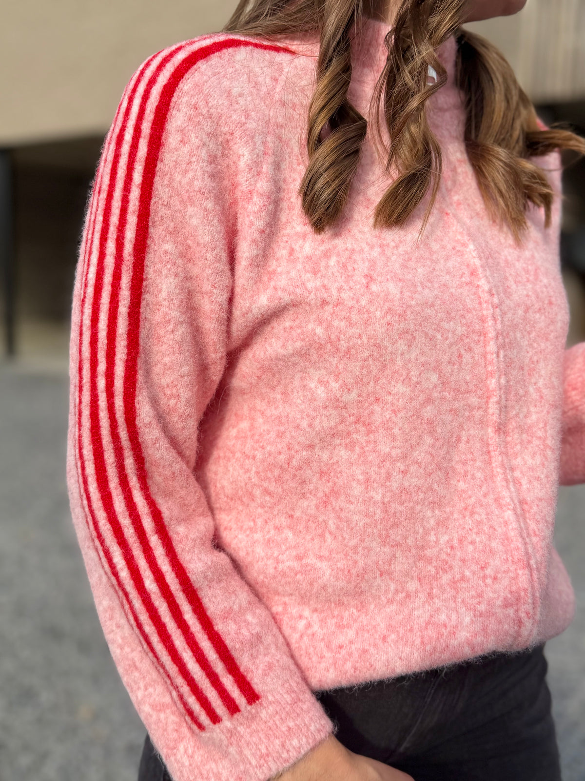 Gilet rose à rayures