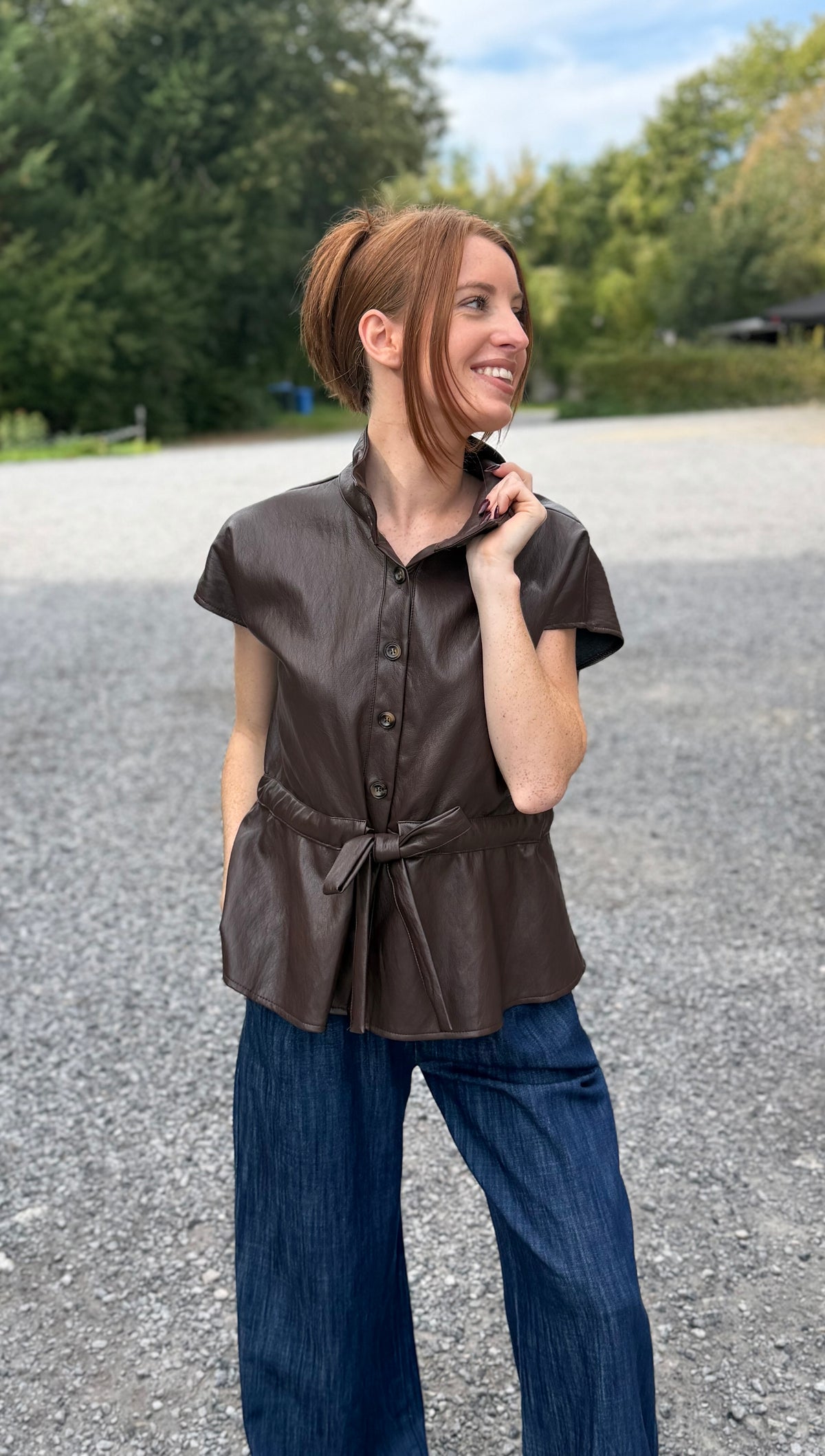Gilet simili manches courtes choco