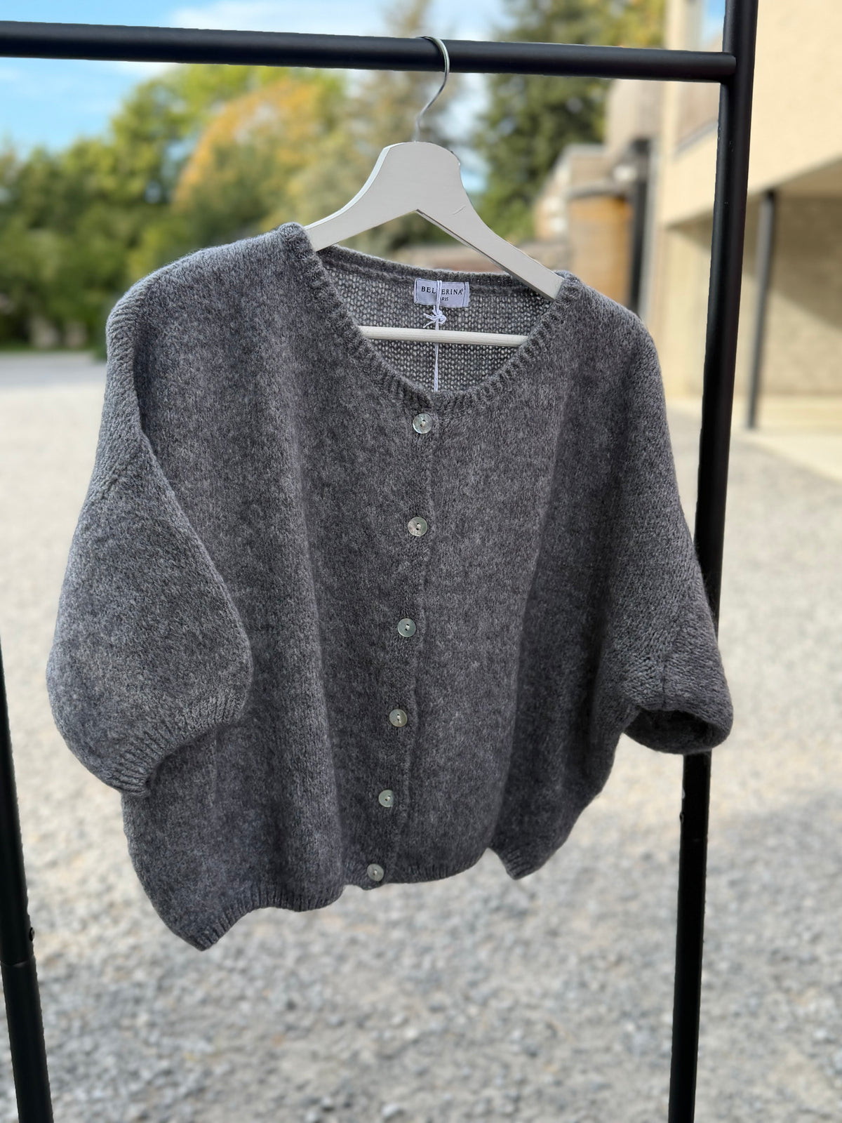 Pull avec boutons Lili