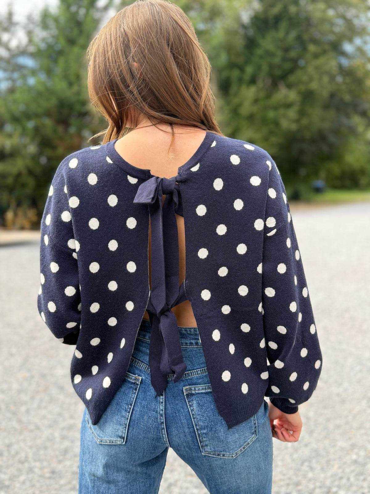 Pull à pois marine