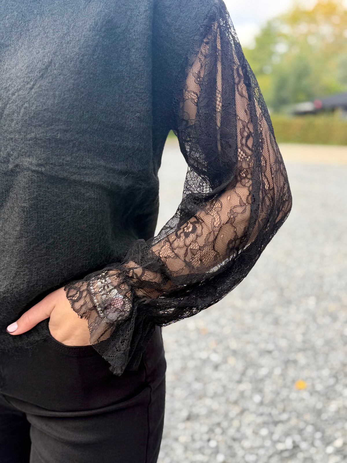 Pull Amélie noir