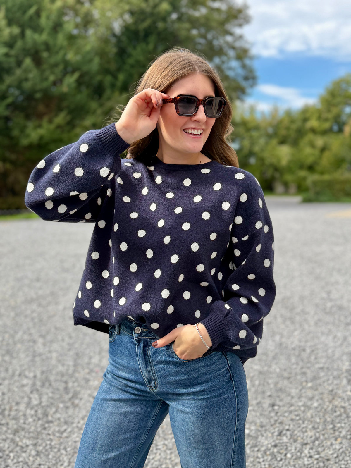 Pull à pois marine